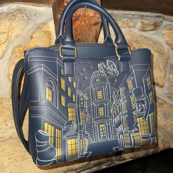 Loungefly Harry Potter Navy Satchel - Picture 2 of 6
